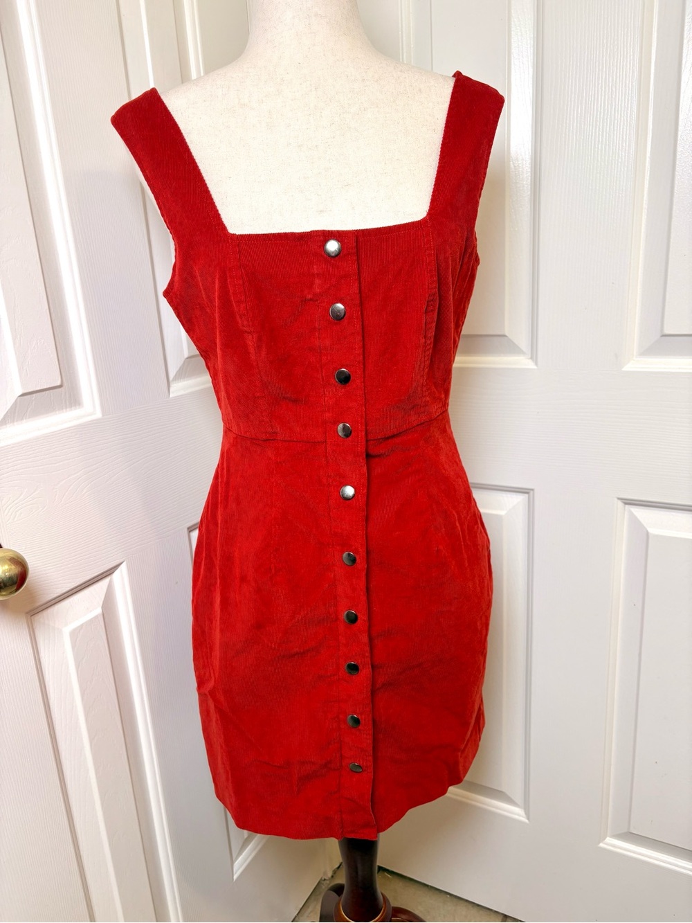 Gianni Bini Red Corduroy Button-Front Mini Dress Classic Preppy Y2K Size 6